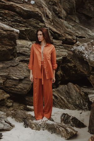 camisa dewi terracota